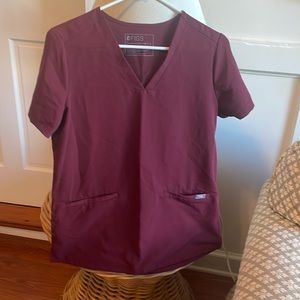 Figs Casma 3 pocket burgundy scrub top